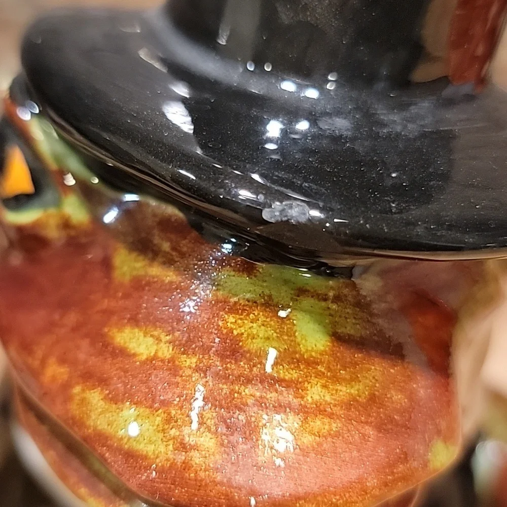 Vintage Ceramic Frog in Tuxedo and Top Hat Planter - Picture 6 of 6